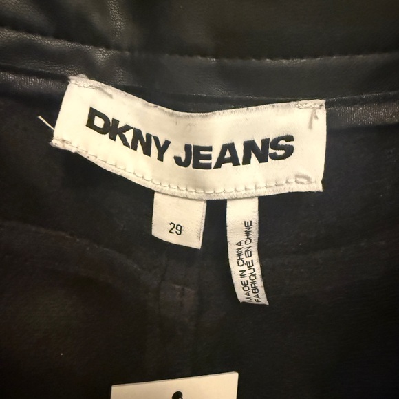 DKNY Jeans Zip Front Faux Leather Mini Skirt | Black | 29 | NWT - Picture 6 of 7